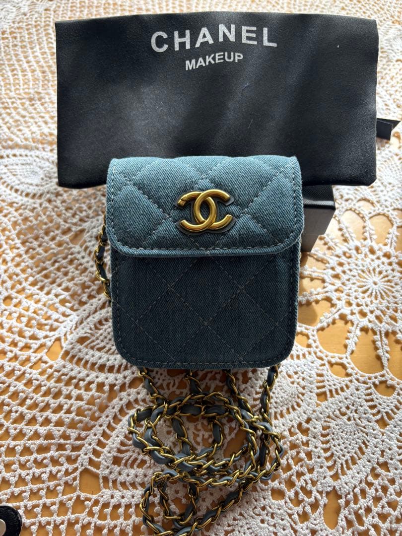 シャネル ノベルティ デニムミニ ショルダーバッグ 未使用