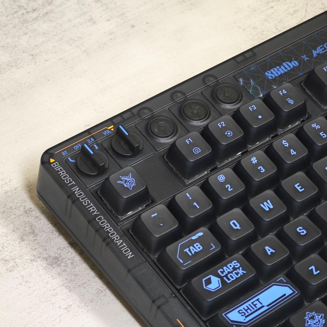 【備品】8BitDo Retro 87メカニカルキーボードMecha Break