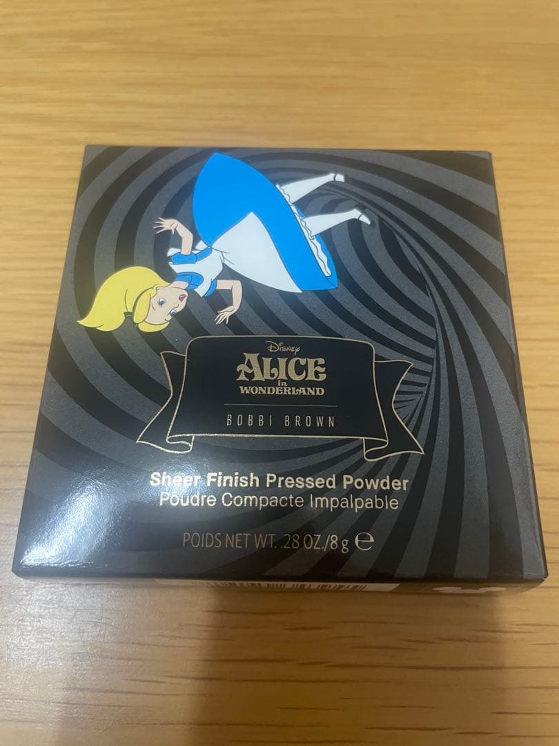 BOBBI BROWN シアーフィニッシュ プレストパウダー L11