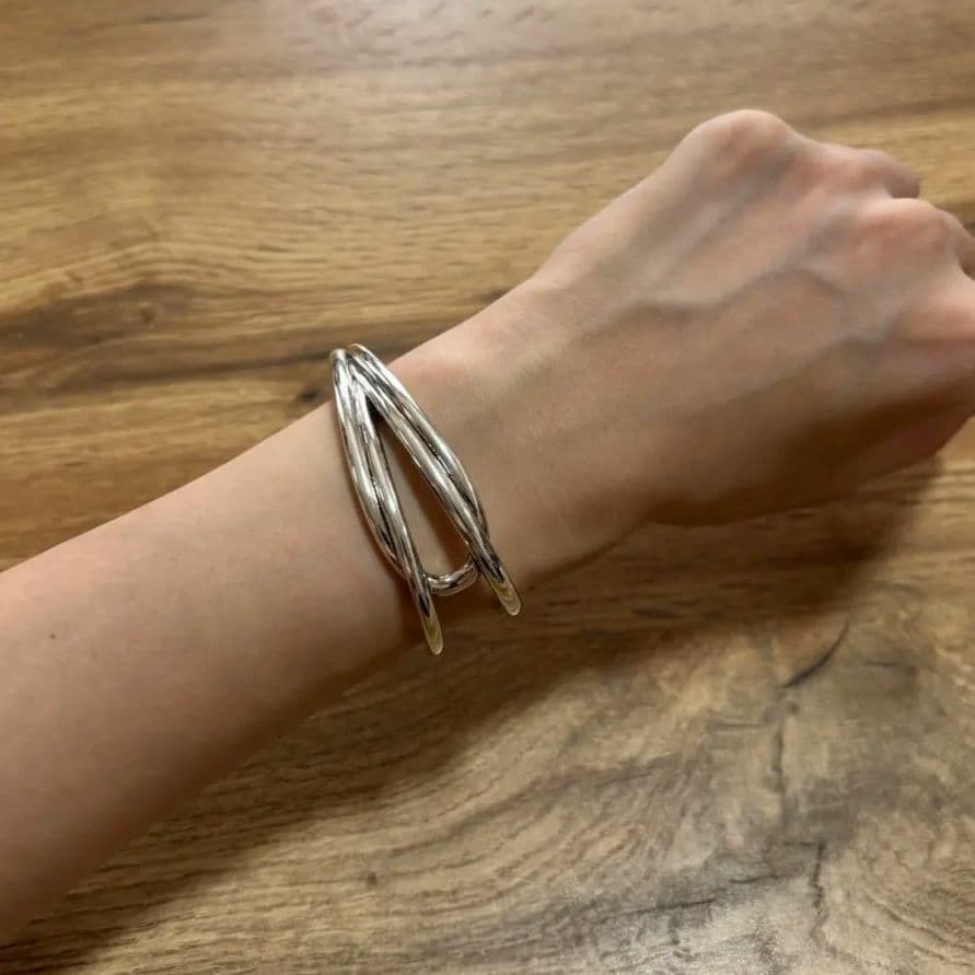 【フィリップオーディベール】クロスバングル シルバー ブレスレット