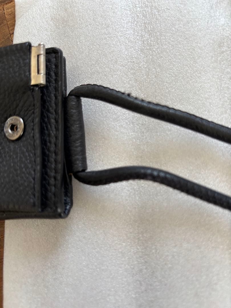 objcts.ioレザー ・ストラップ付きウォレットカードケース