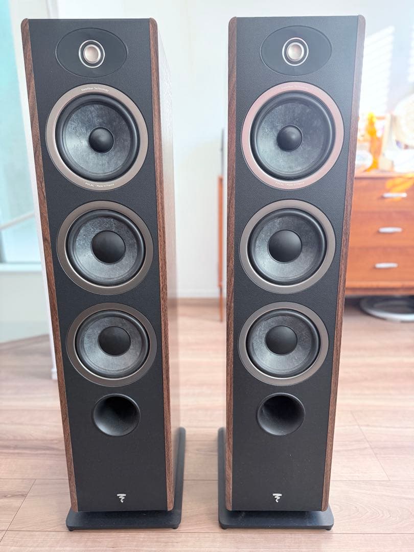 フォーカル　トールボーイスピーカー　VESTIA n°2