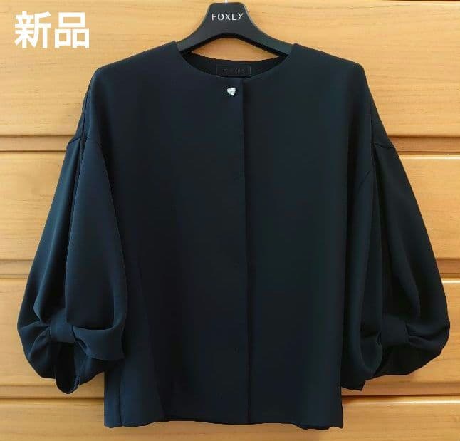 新品 2024SS【トゥービーシック】リボンスリーブ　ボレロ　ブラック　完売品