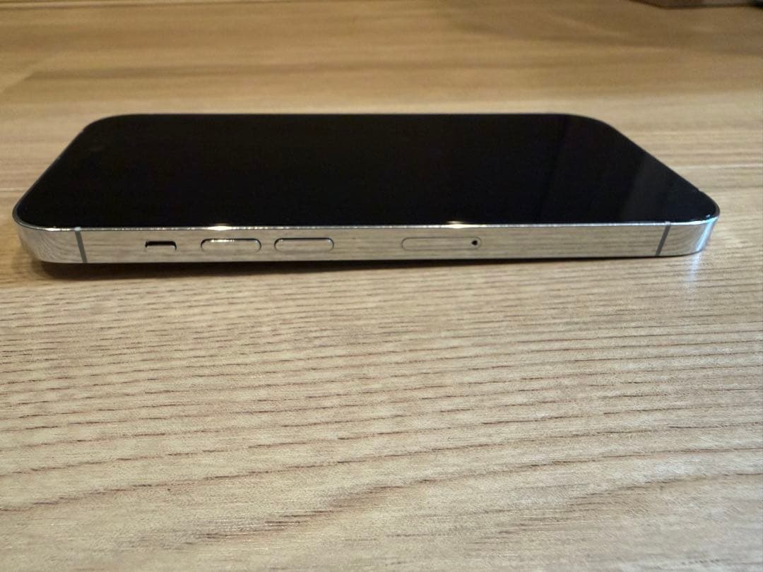 Apple iPhone 14Pro シルバー 本体