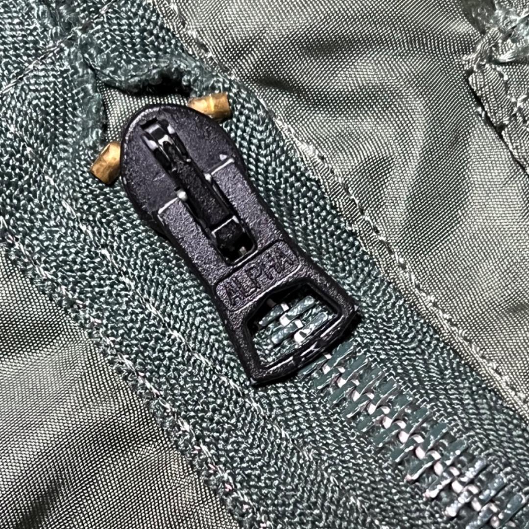 90’s ALPHA MA-1 フライトジャケット　USA製 当時物　短丈