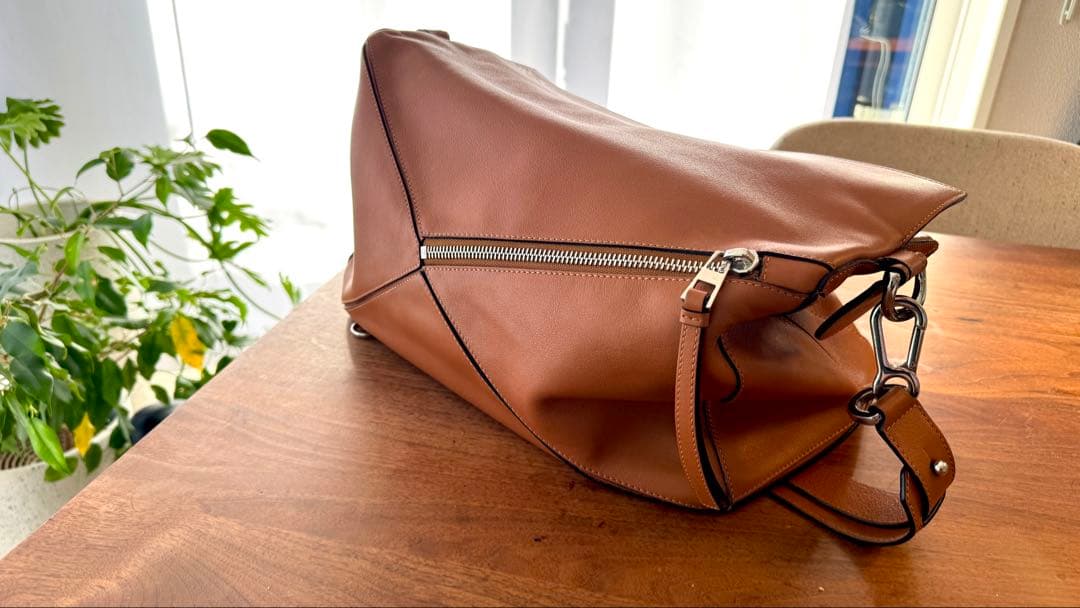 LOEWE ロエベ パズルバッグ 322.41.M46 XL