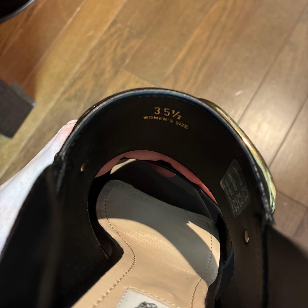 【大幅値下げ】TOD'S ブラックサンダル ヒール付き　ほぼ新品