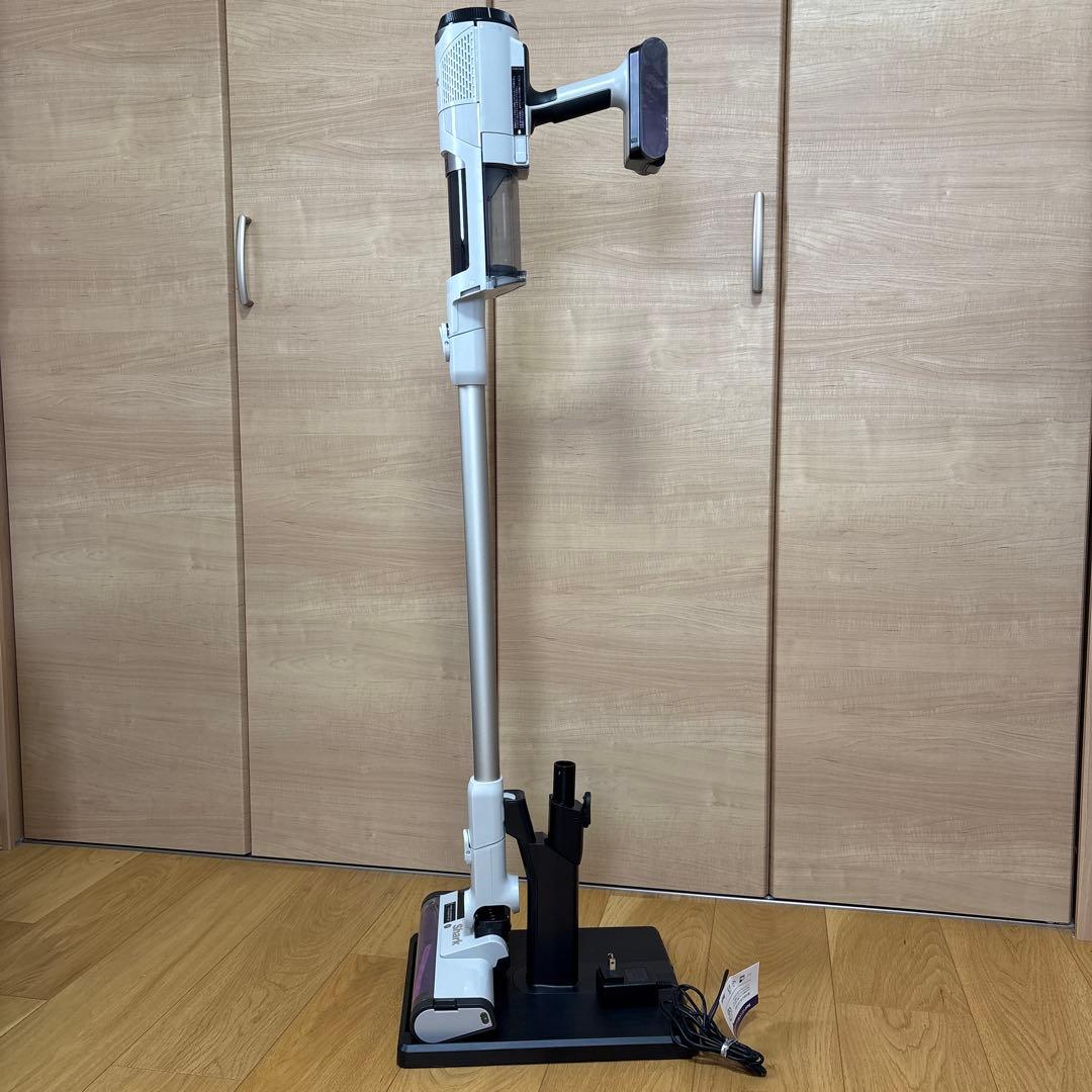 Shark CleanSense IQ コードレススティッククリーナー 本体