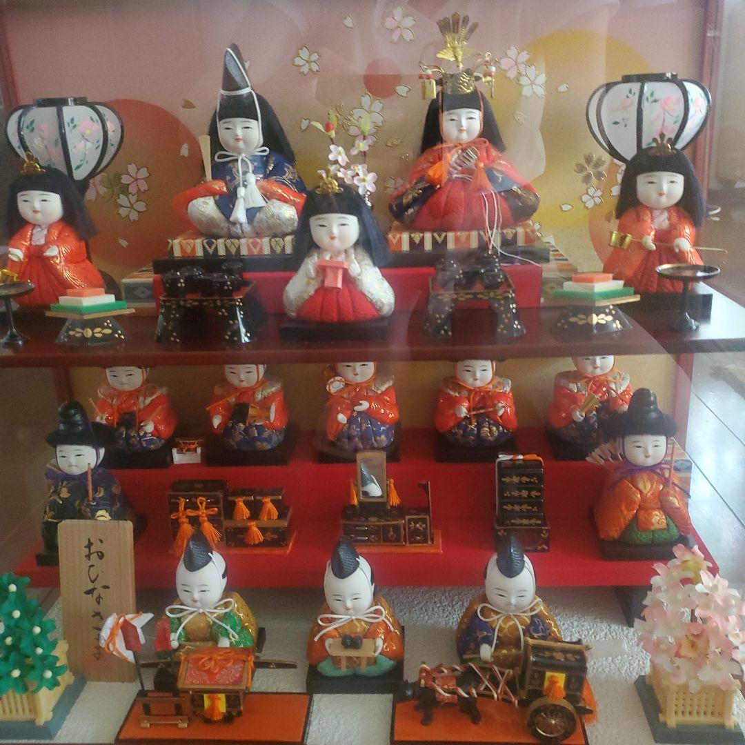 ひな人形セット、勢揃い