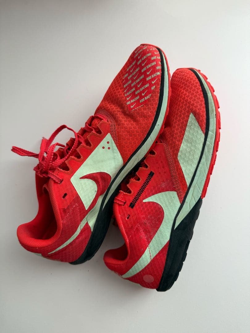 NIKE ズーム　ライバル　ワッフル6 収納袋付き　オレンジ色