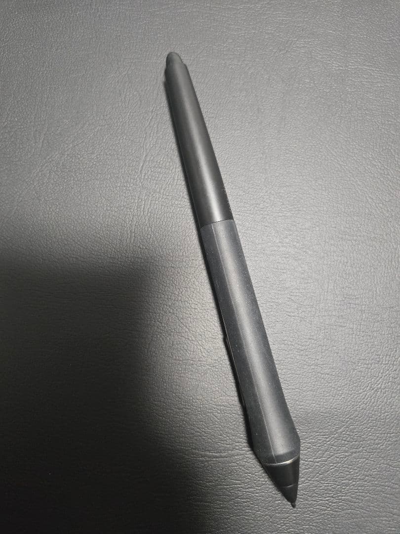 ワコ厶ペンタブ Wacom Intuos Pro Lサイズ