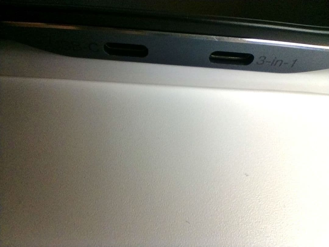 美品　HUION Kamvas Pro 16 Plus 4K 液タブ スリムペン