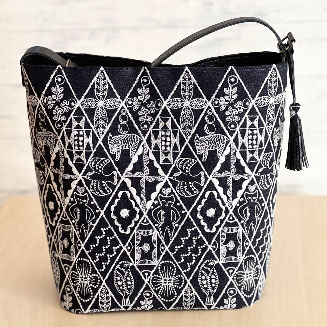 オーダー　ミナペルホネンsymphonyと本革のワンハンドルバッグ