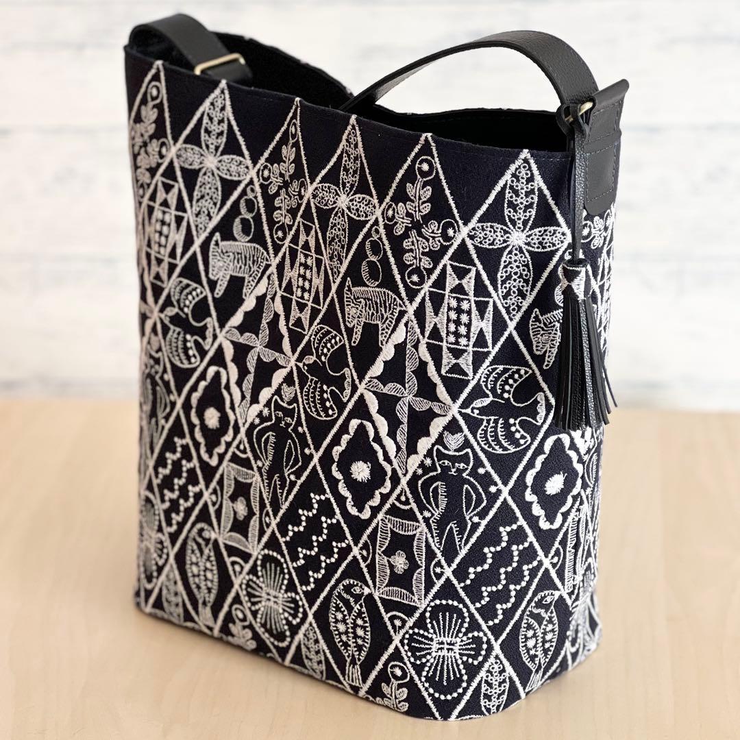 オーダー　ミナペルホネンsymphonyと本革のワンハンドルバッグ