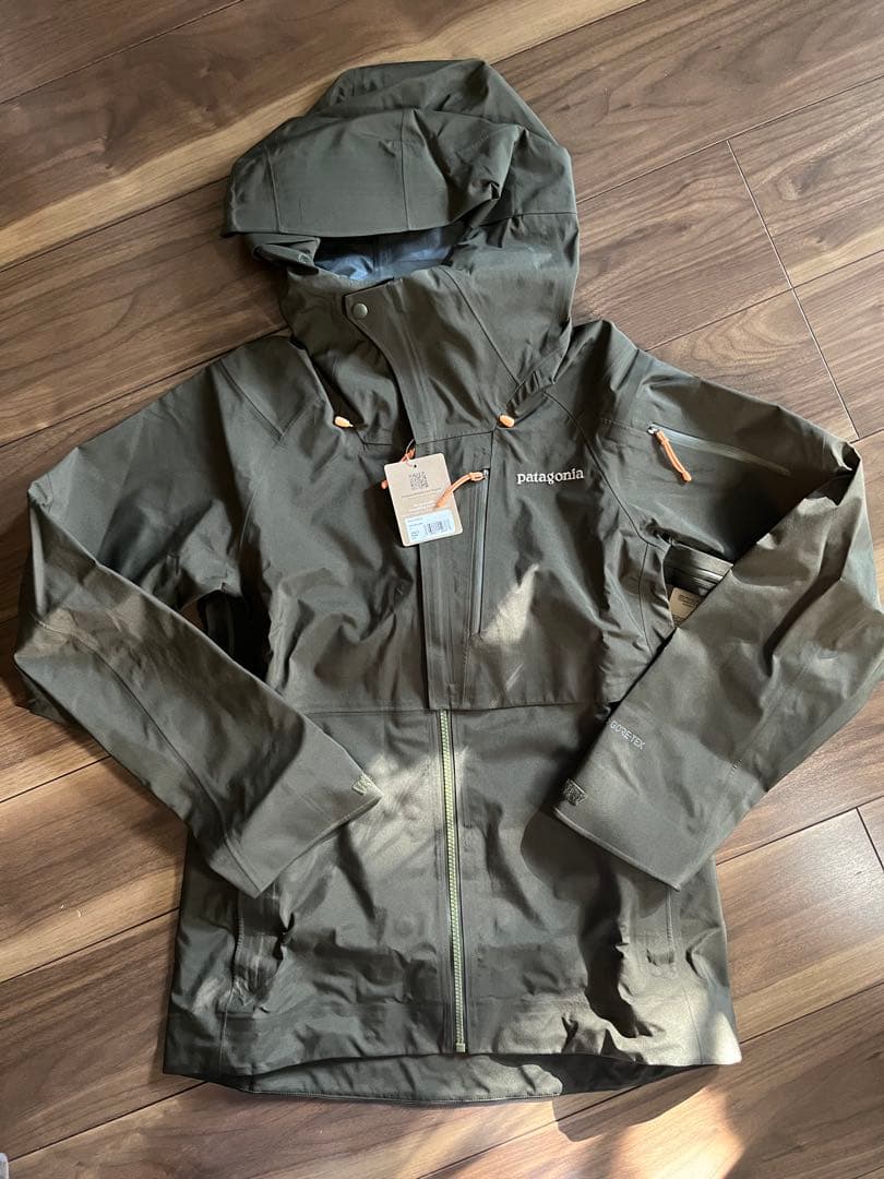 【週末限定お値下げ】パタゴニア　アントラックドジャケット