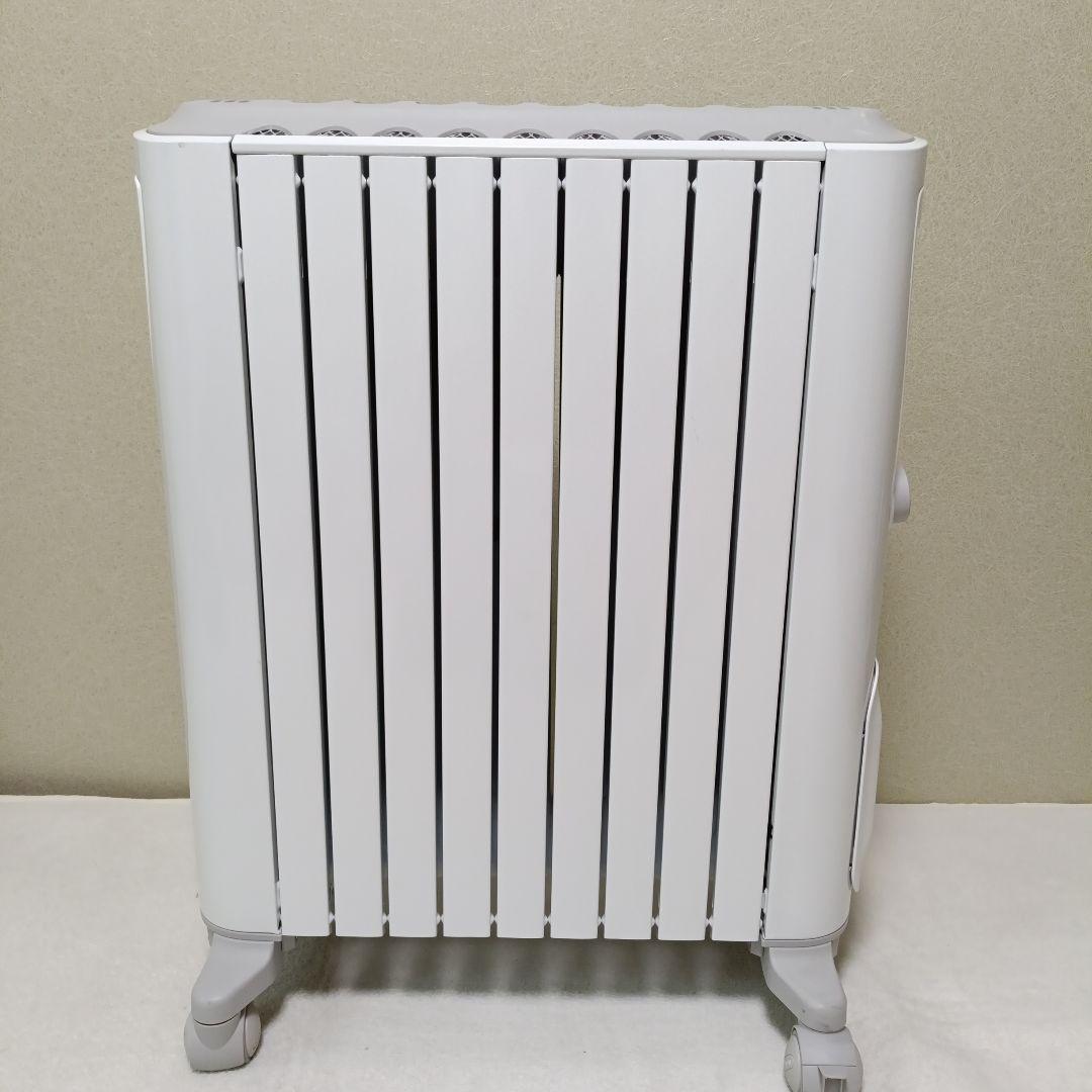 【極美品】DeLonghi ベルカルド オイルヒーター RHJ75V0915