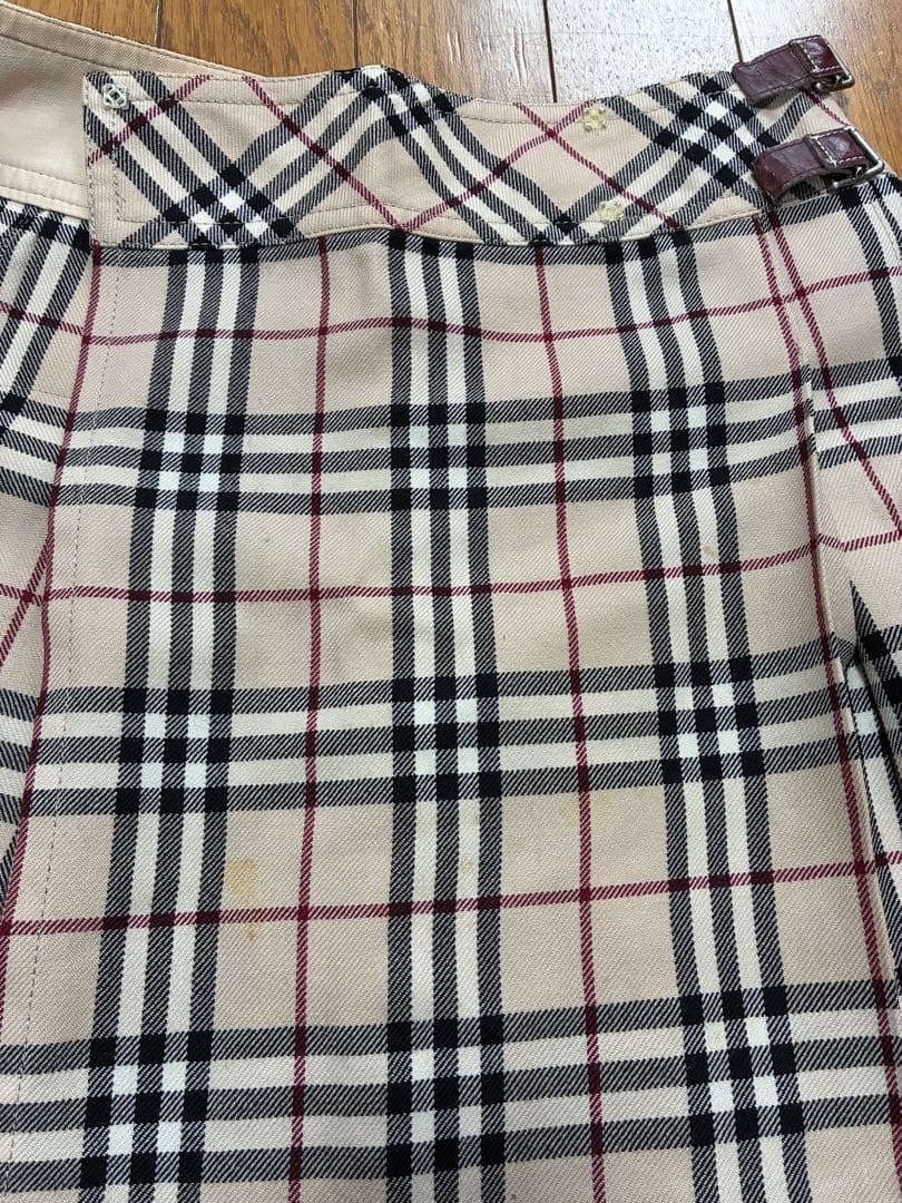 値下げ中　Burberry London チェック柄プリーツ巻きスカート