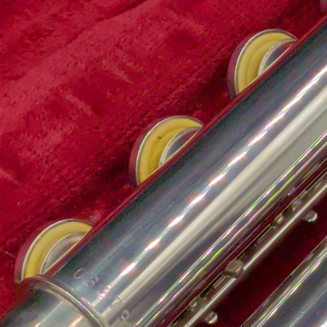 フルート　調整済　ヤマハ　YFL211S（Eメカ.銀メッキ仕様）　美品