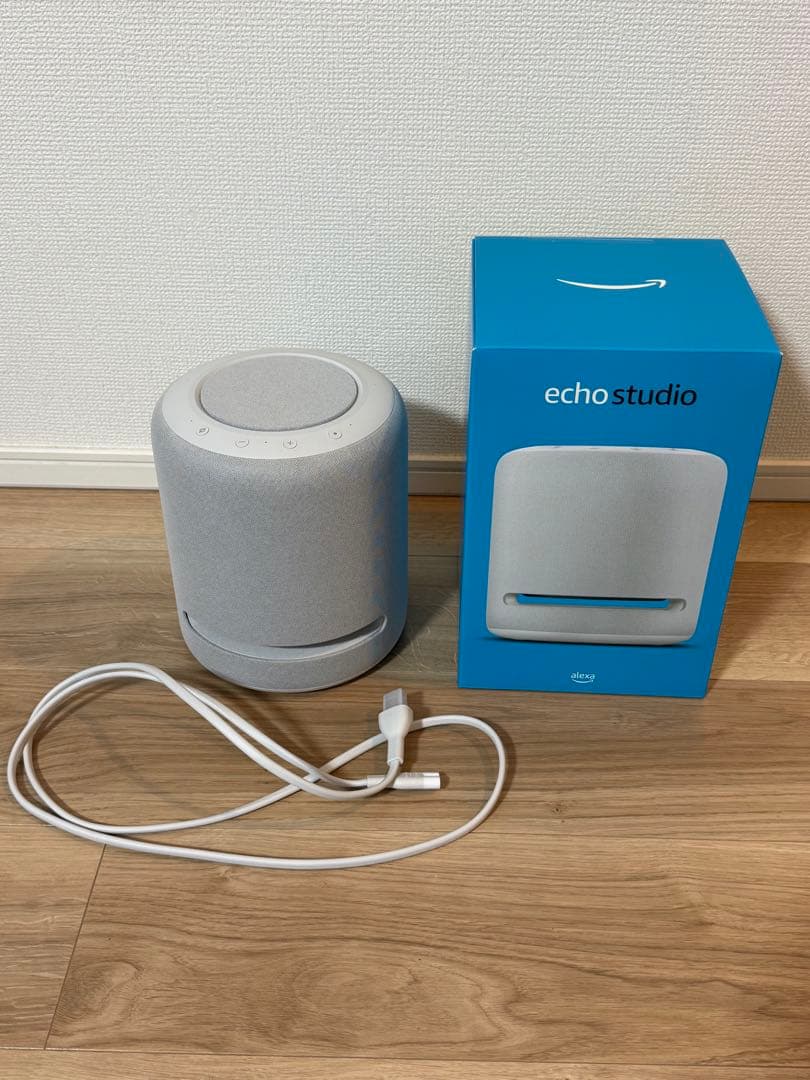 Echo Studio グレー 本体と付属品