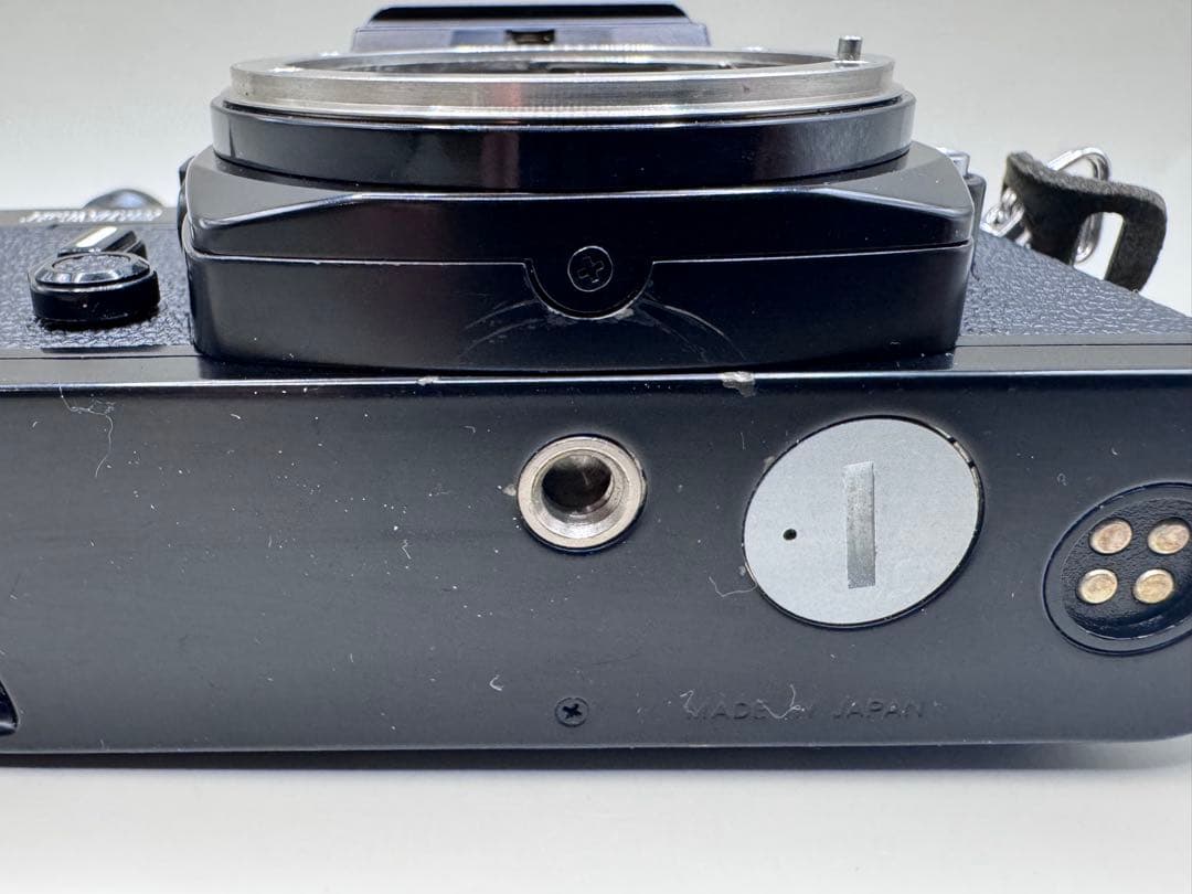 【美品】 Nikon NEW FM2 / ZOOM NIKKOR 35-105