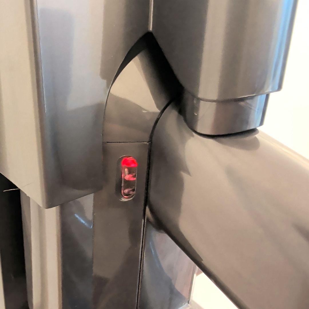 【バッテリー交換必要】ダイソン 掃除機（dyson V8 fluffy+）