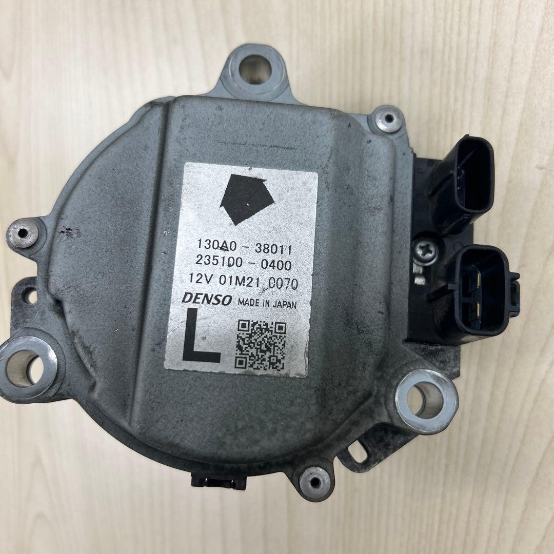 VVT 13090-38011 カムコントロールモーター左右中古品