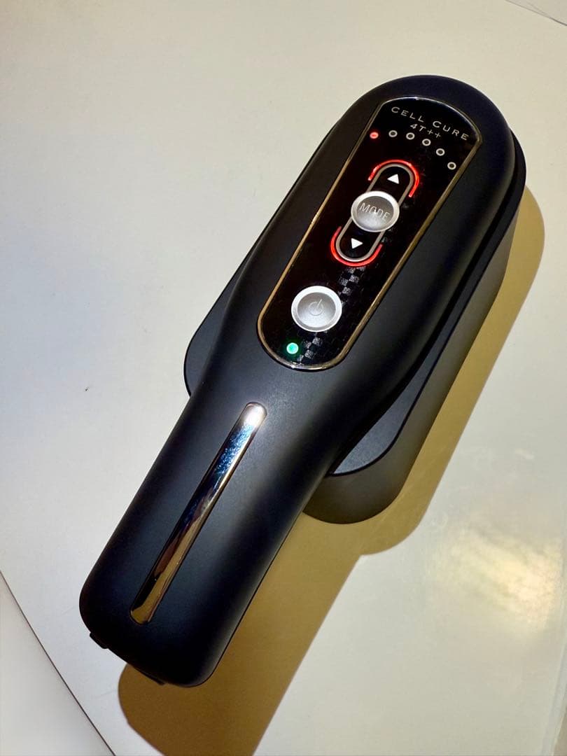 CELL CURE 4T＋＋ (セルキュア 4Tプラスプラス)美顔器