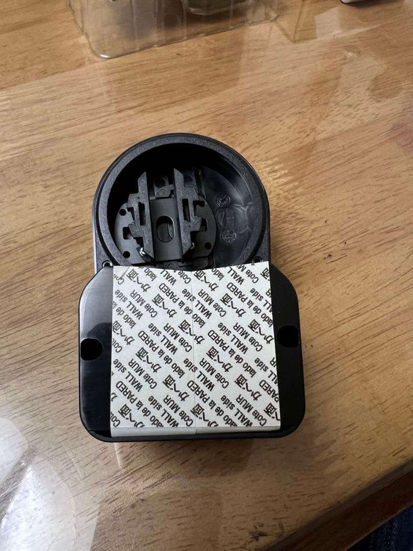 新品未使用　Sesame3 & モジュール2 （本体×3 モジュール×1）