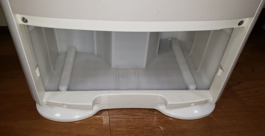 【ジャンク品】MITSUBISHI 除湿機 ホワイト