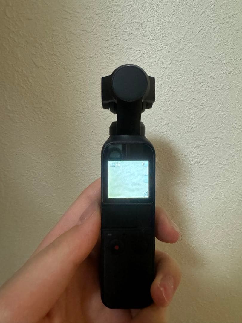 ジンバル付きのコンパクトカメラ Osmo Pocket