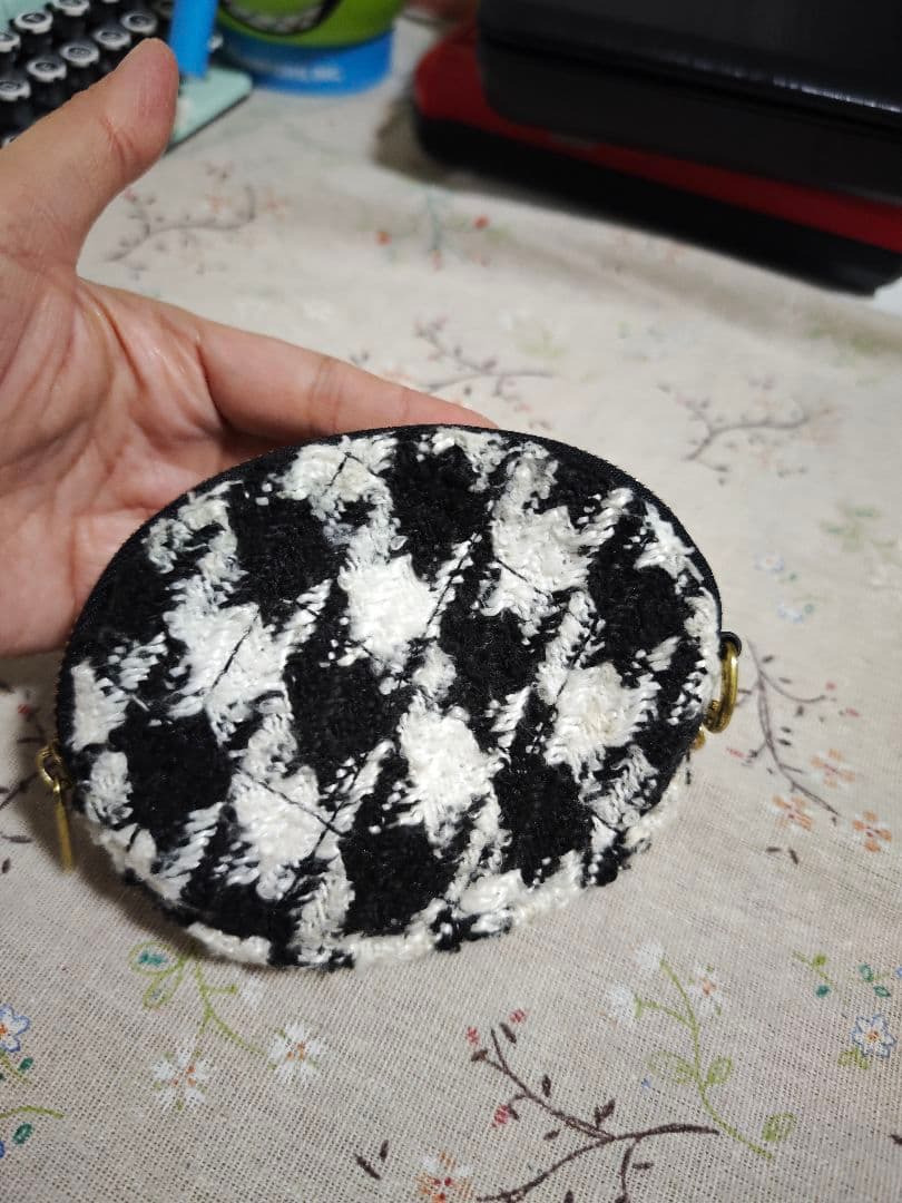 シャネル ノベルティ スマホショルダーバッグポ－チセット