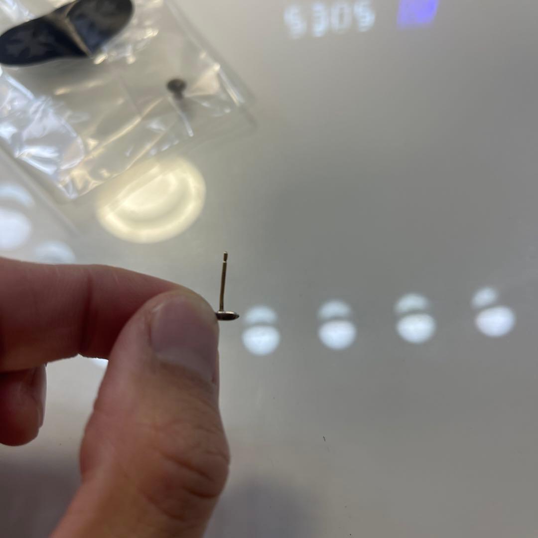 クロムハーツ　クロステイルピアス