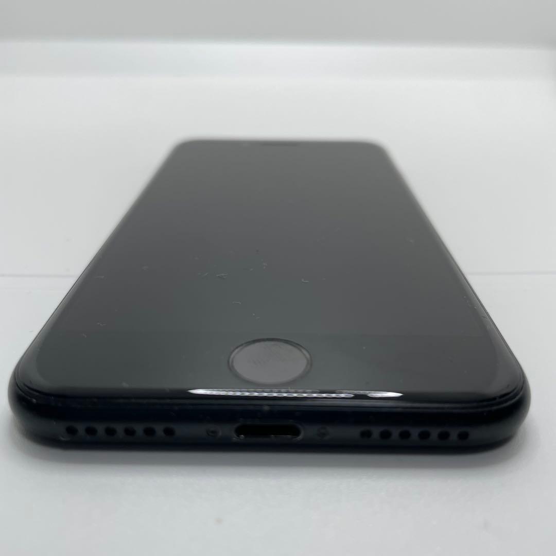 【格安美品】iPhone SE2 128GB simフリー本体 303
