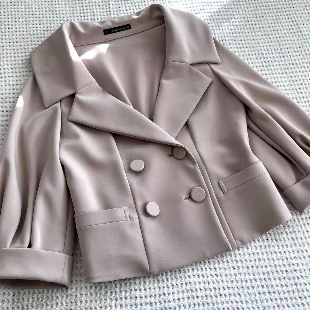 美品FOXEY NEWYORK★ビックカラージャケット★ベージュ★サイズ38