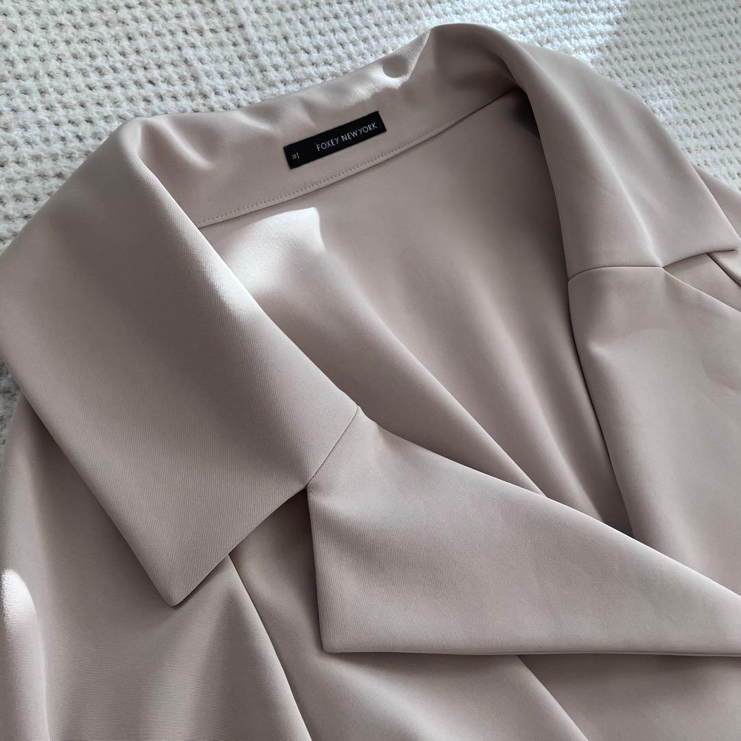 美品FOXEY NEWYORK★ビックカラージャケット★ベージュ★サイズ38