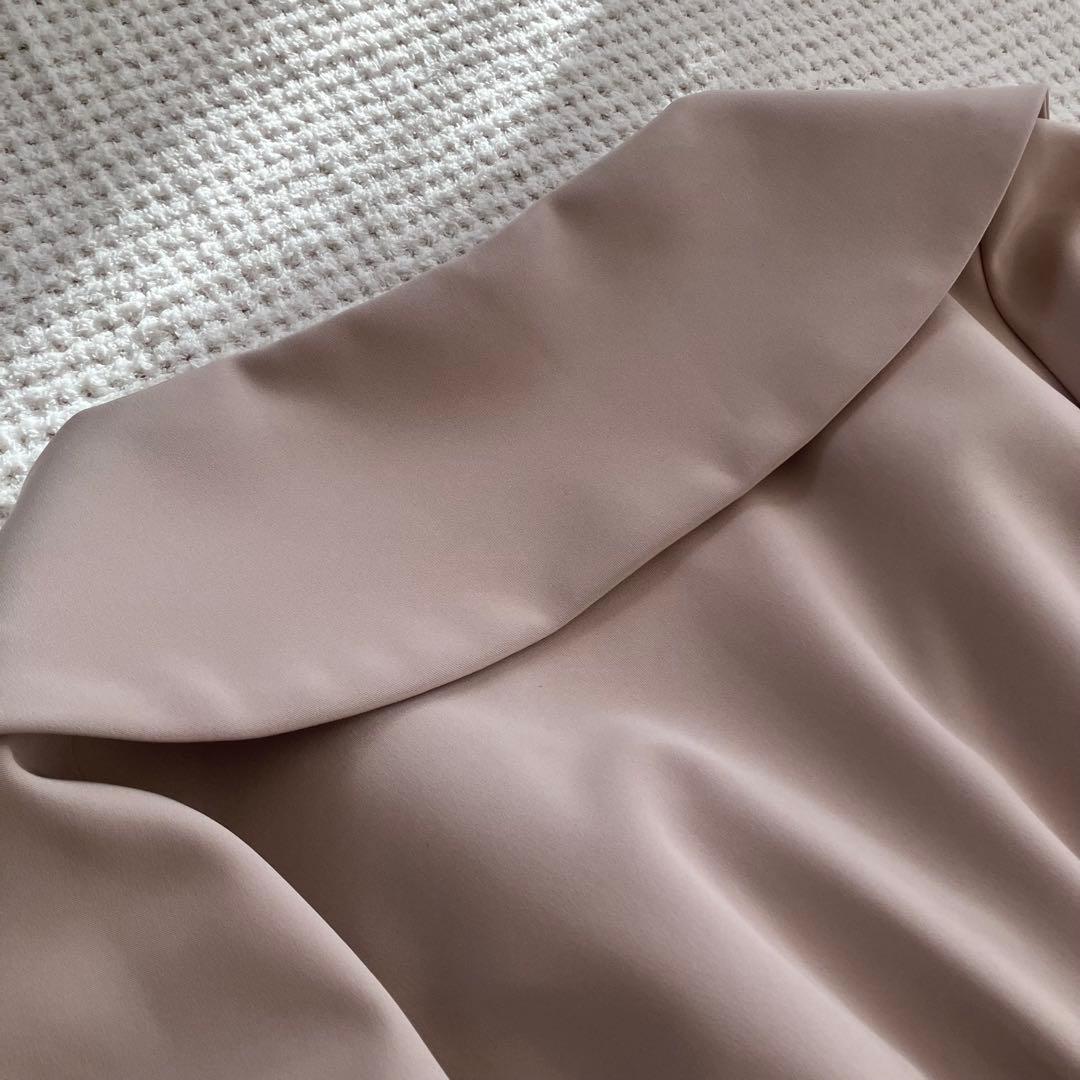 美品FOXEY NEWYORK★ビックカラージャケット★ベージュ★サイズ38