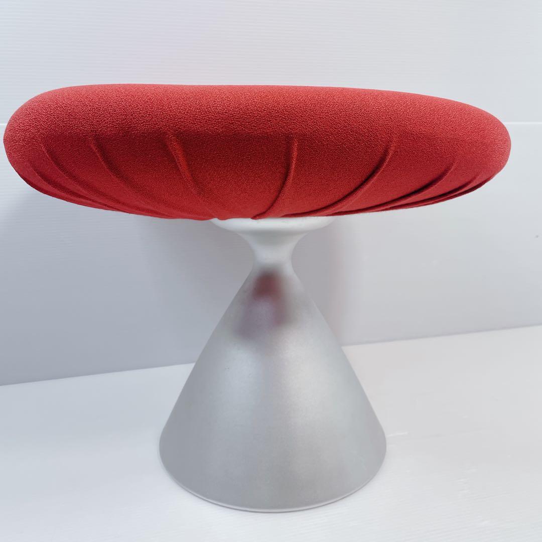 IDEE MEBAE（めばえ）スツール　岡本太郎デザイン