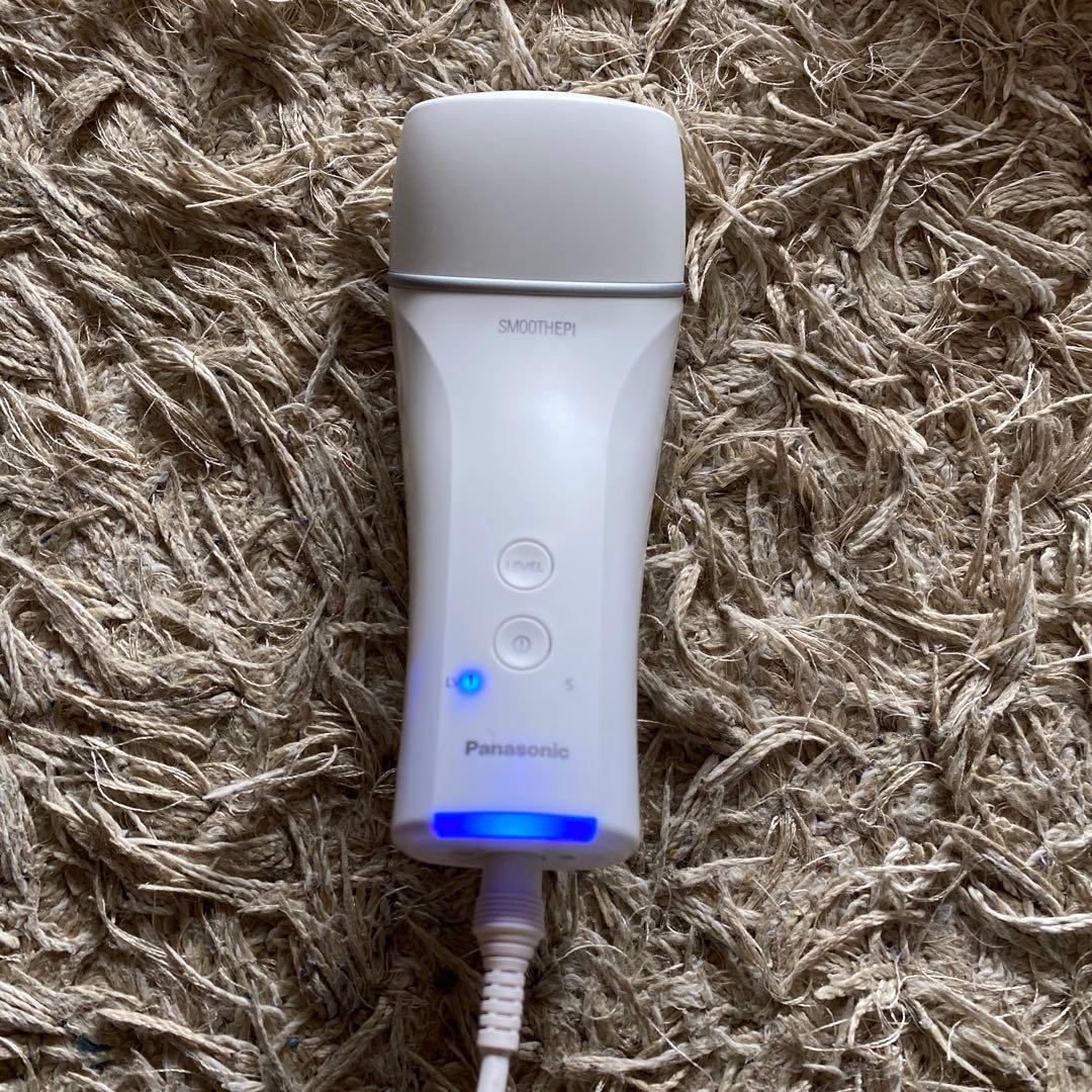 Panasonic スムースエピ　ES-WH7A-W