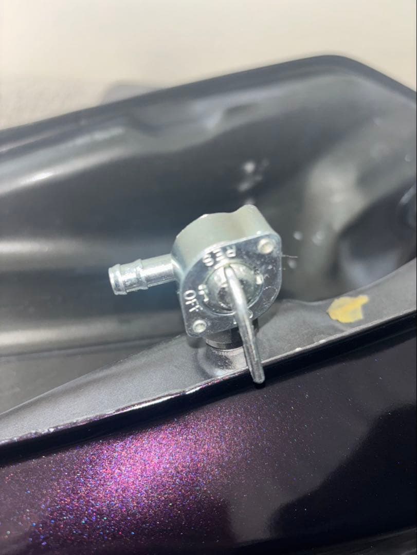 HONDA CB750F ビッグガソリンタンク