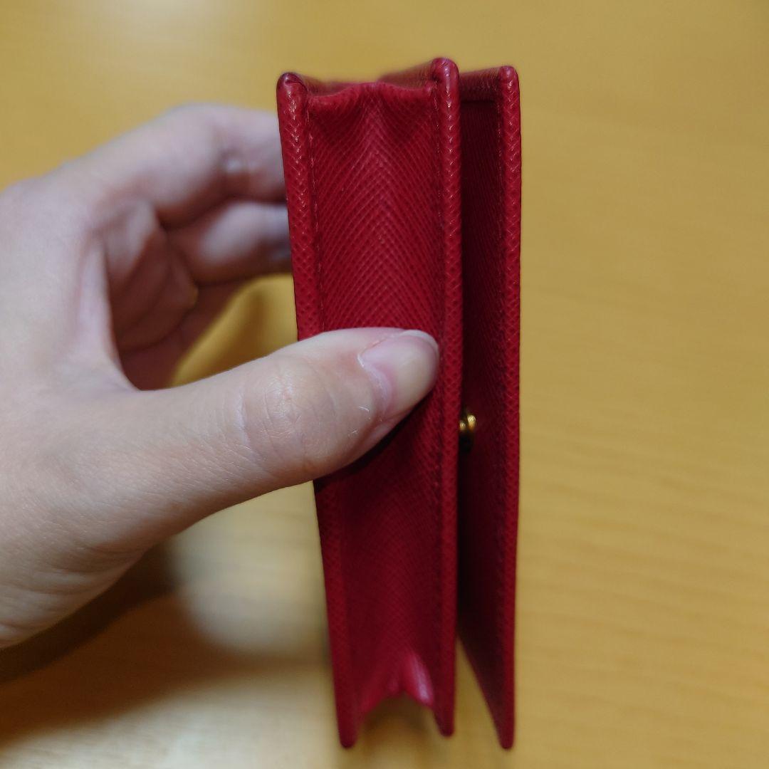 PRADA レッド 名刺入れ