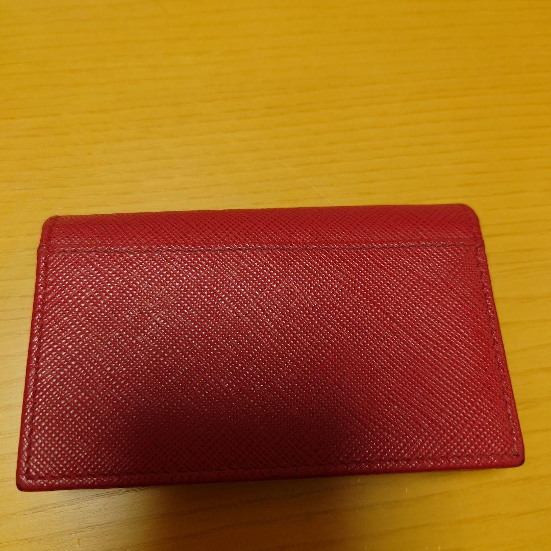 PRADA レッド 名刺入れ