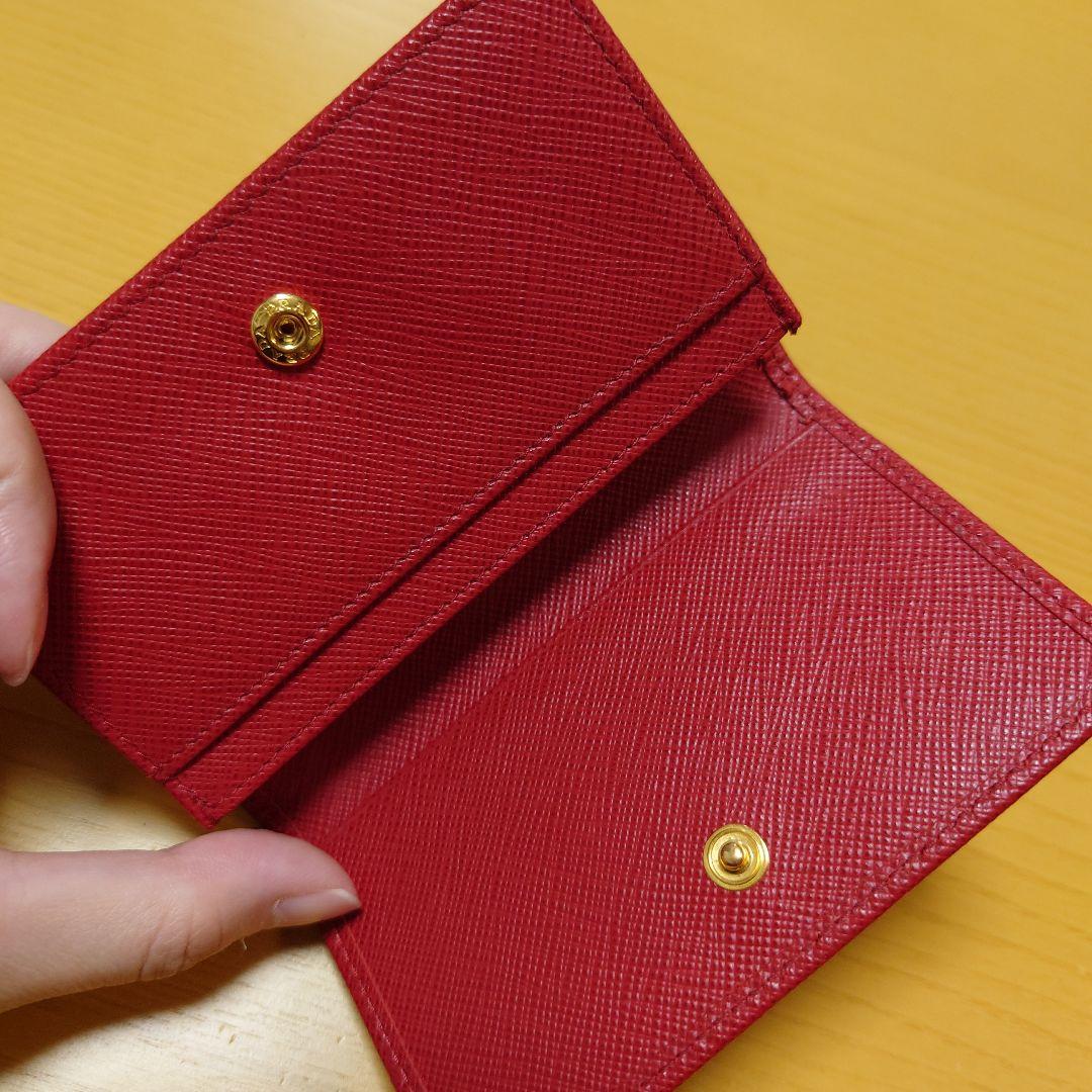 PRADA レッド 名刺入れ