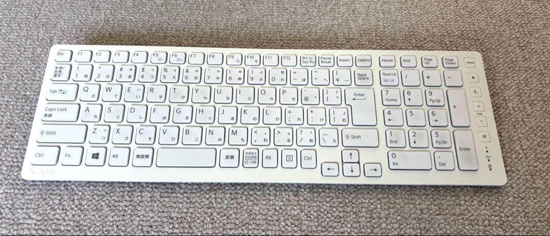 【美品】SONY VAIO 一体型PC SVL241B17N