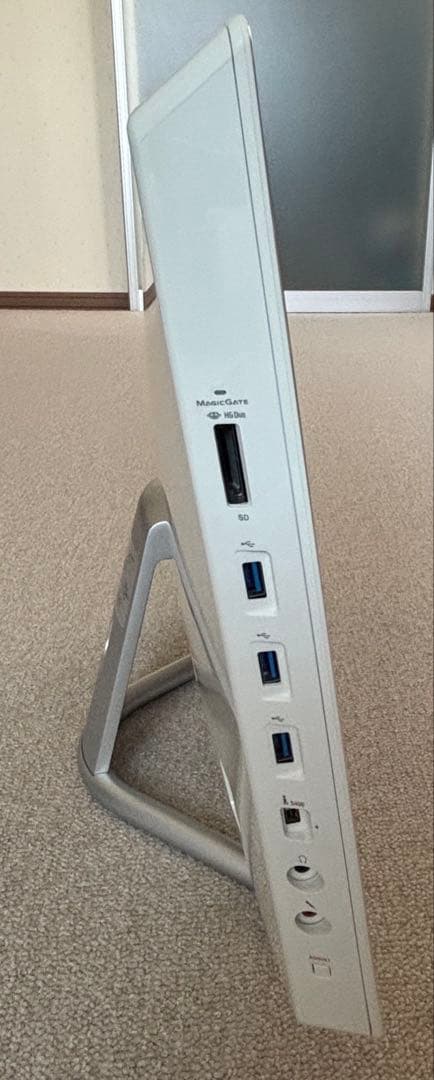 【美品】SONY VAIO 一体型PC SVL241B17N