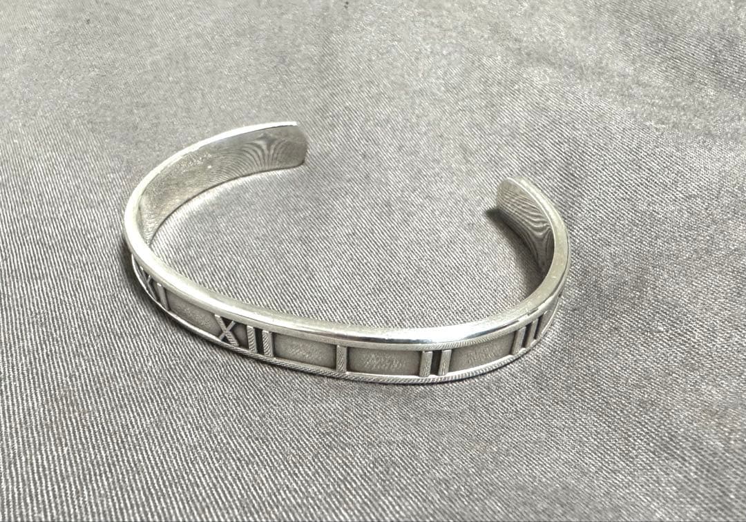 ティファニー　アトラス　バングル