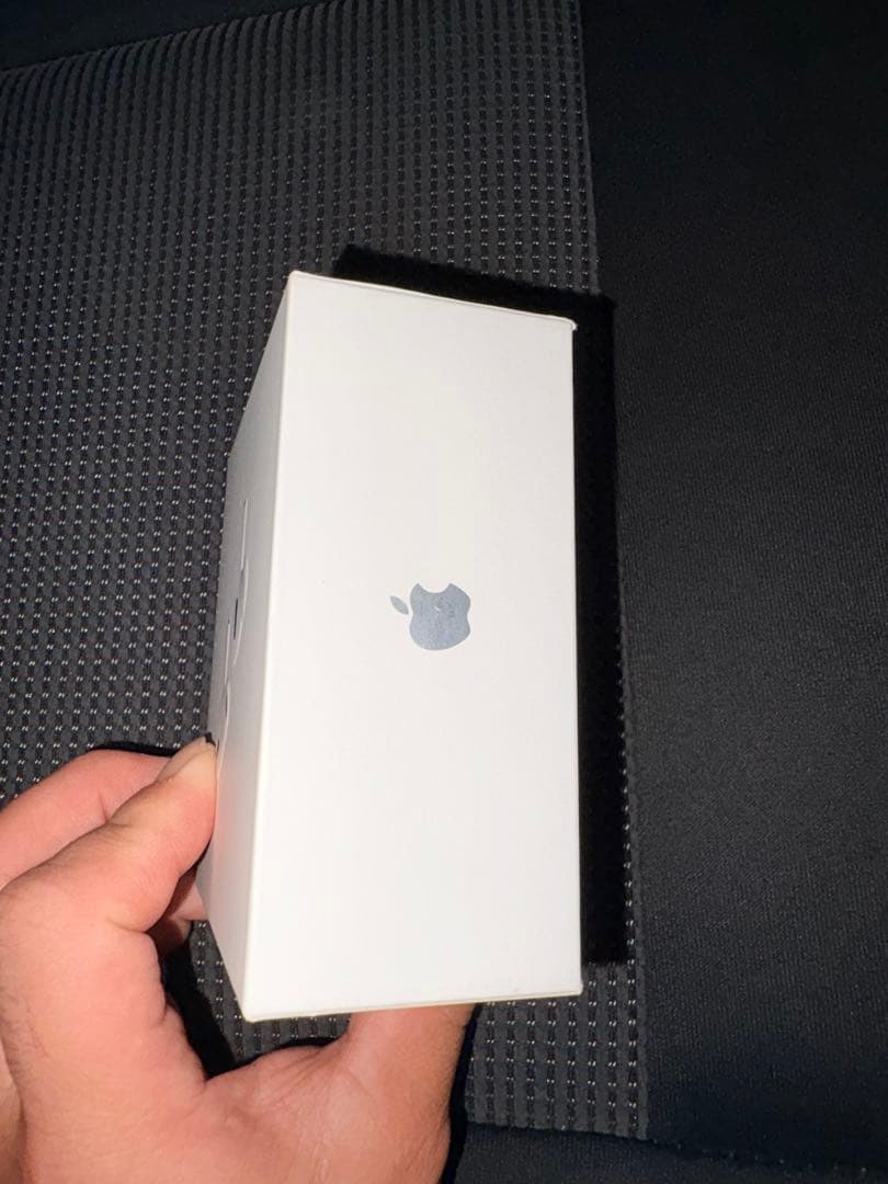 Apple AirPods（第2世代）品番：MTJV3J/A