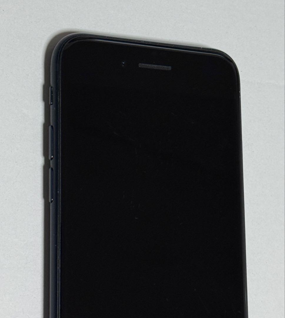 バッテリー最大容量90%　iPhone SE 第3世代 64GB　ミッドナイト