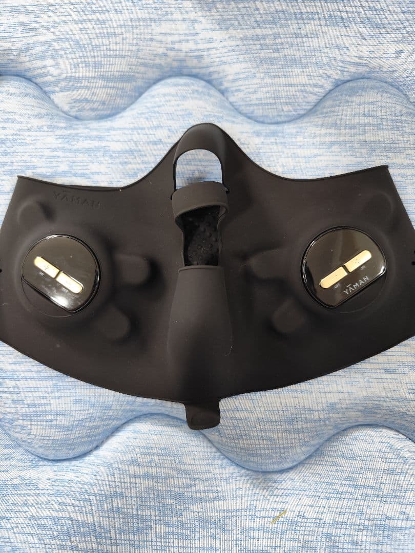 ヤーマン YA-MAN マスク型美顔　EPM18BB2