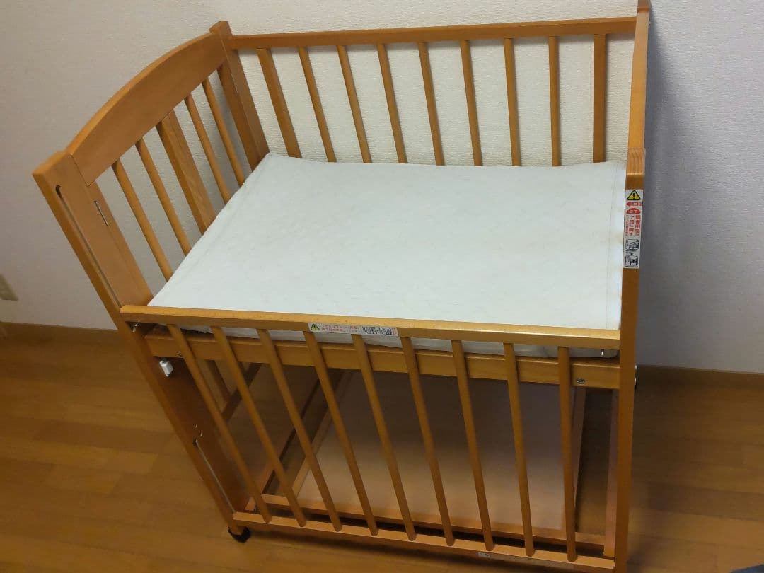 ベビーベッド 石崎家具「ミニワンタッチハイベッド プチ」 サンデシカ敷布団付き