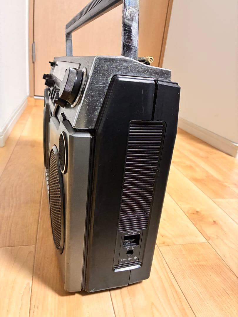 ラジオ・コンポ AIWA 2band stereo radio cassette TPR-820